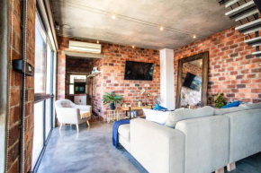 Temple House - Beautiful penthouse with breathtaking views!